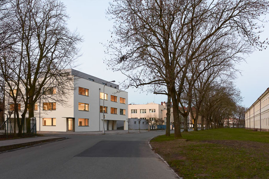 Dům nad předávací stanicí tepla A43
